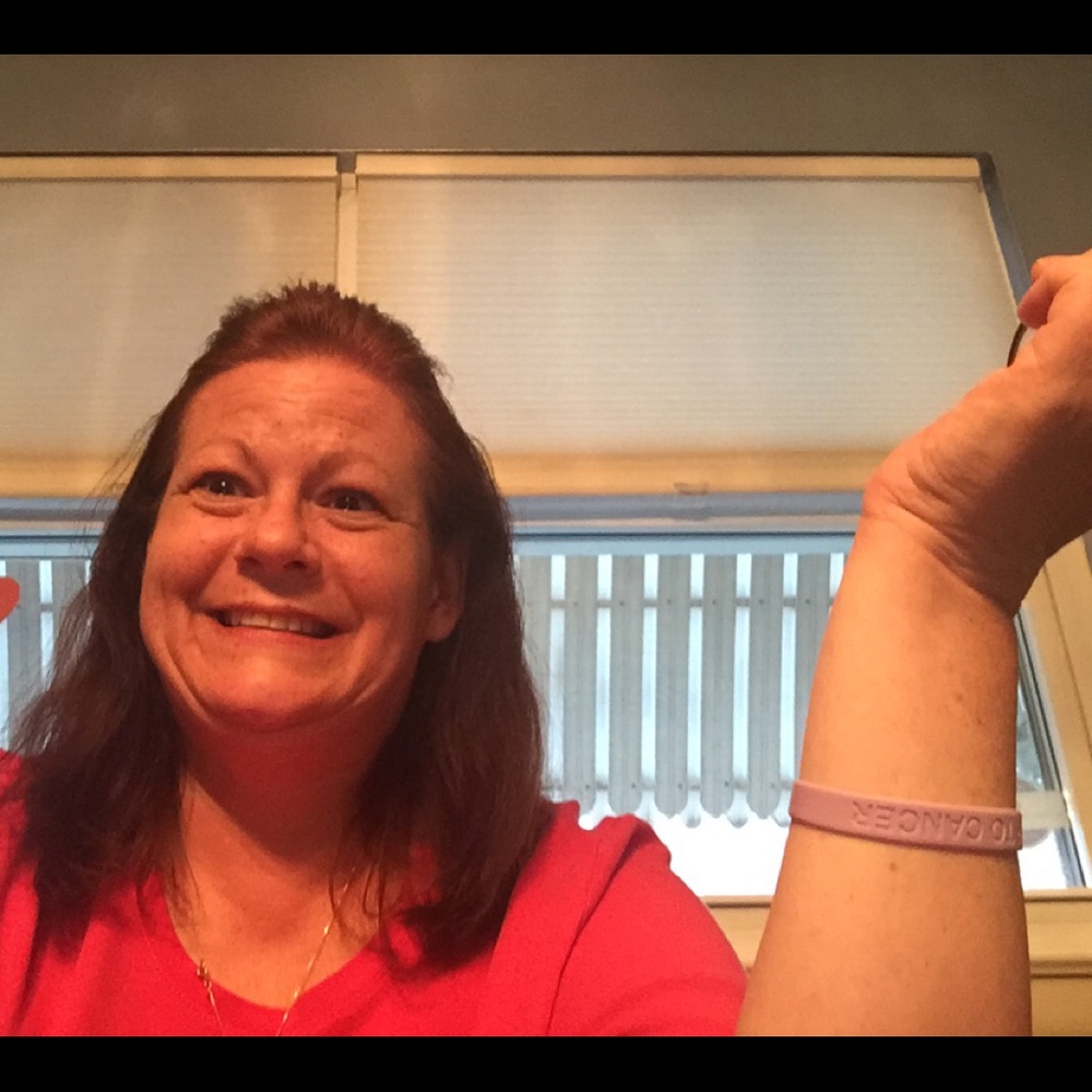 Meet your Posher, Suzanne